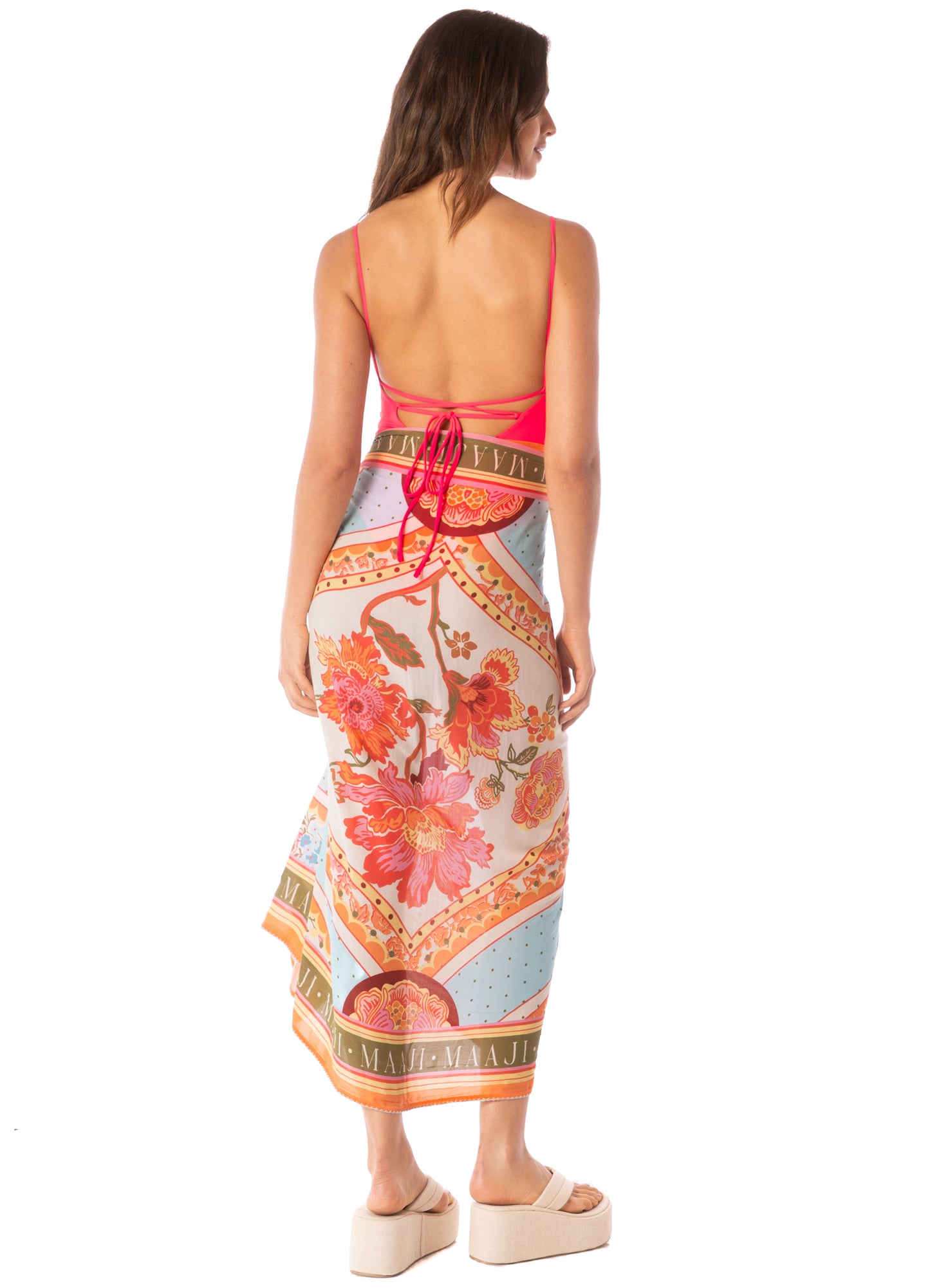 Isla Pareo Floral Groove
