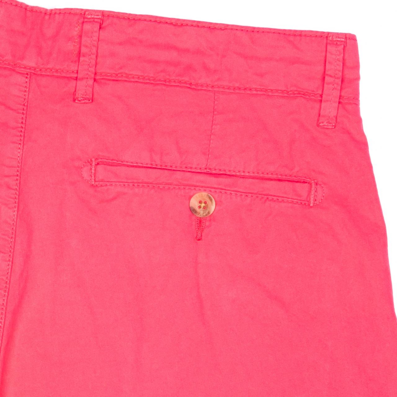 Red Bermuda