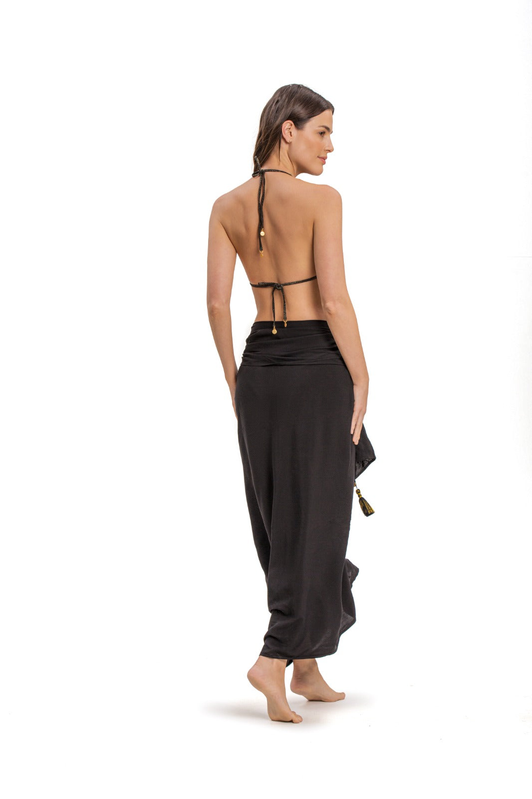 Saron Ada Black