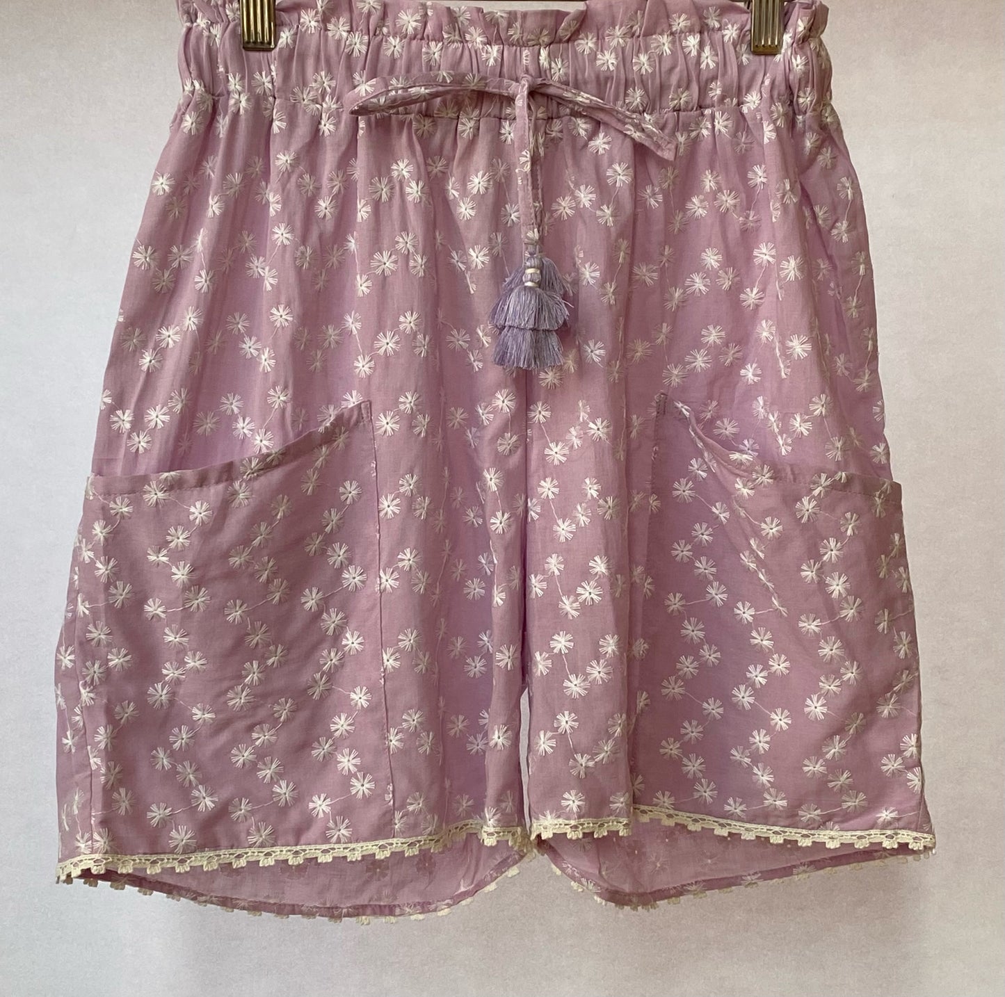 Daisy Short Lavender