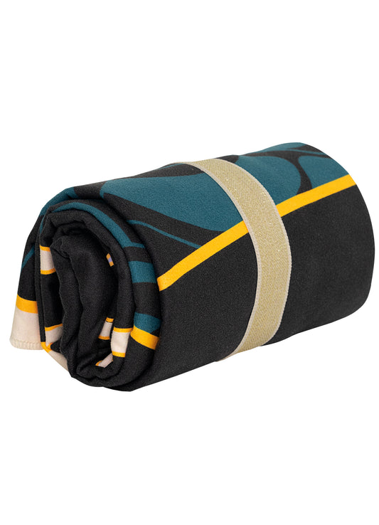 FLAMINGO NIGHT FLORELIA BEACH TOWELS