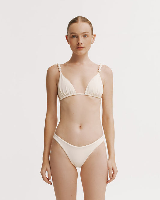 Scarlet-Victoria Cream