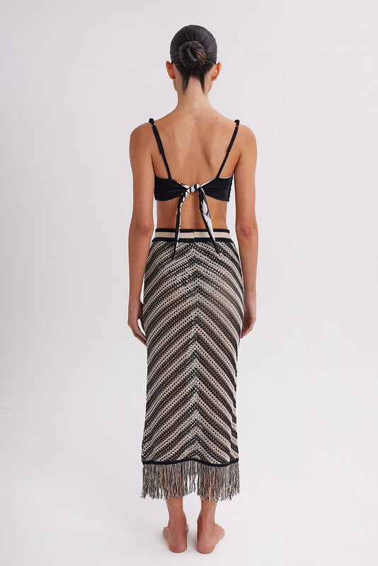 AZZU BLACK SKIRT