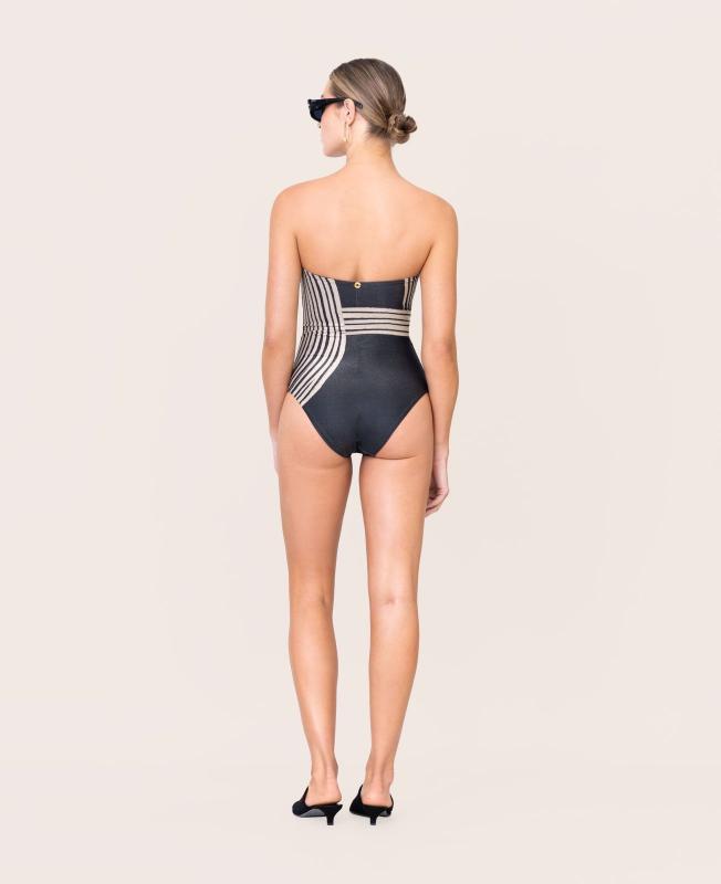 JAZHA ONE PIECE