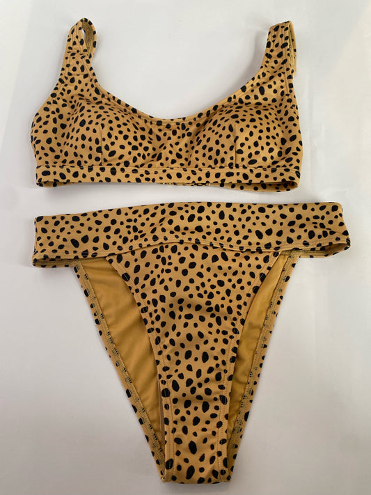 Well Spotted Tanga Bikini